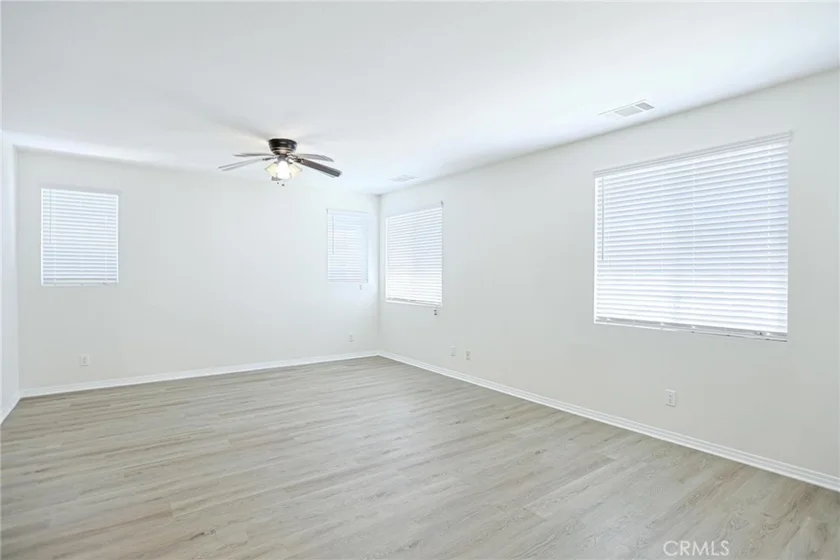 40322 Ariel Hope photo 49