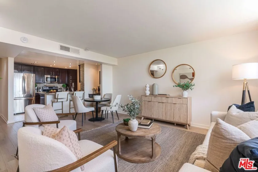 10535 Wilshire Boulevard #701 photo 1