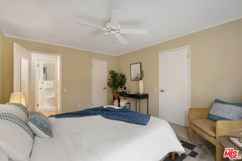 2025 4th Street #302A photo 18