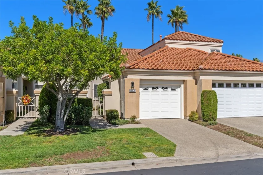 28825 Paseo Campana photo 1