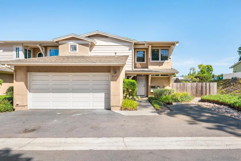8395 Suntree Place photo 24