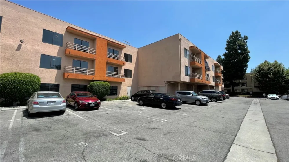 6815 Remmet Avenue #219 photo 1