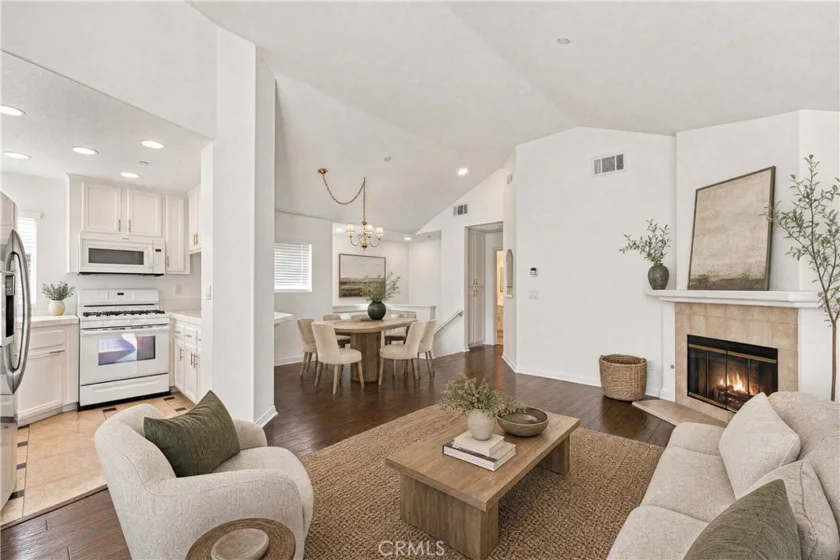 3294 W Orange photo 12