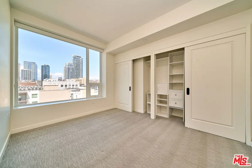 1050 S Grand Avenue #1008 photo 45