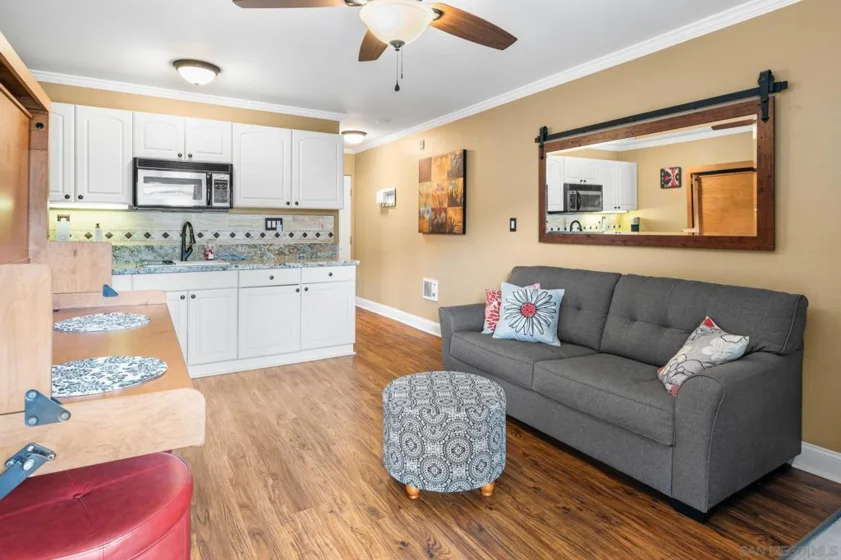 1021 Scott Street #218 photo 1