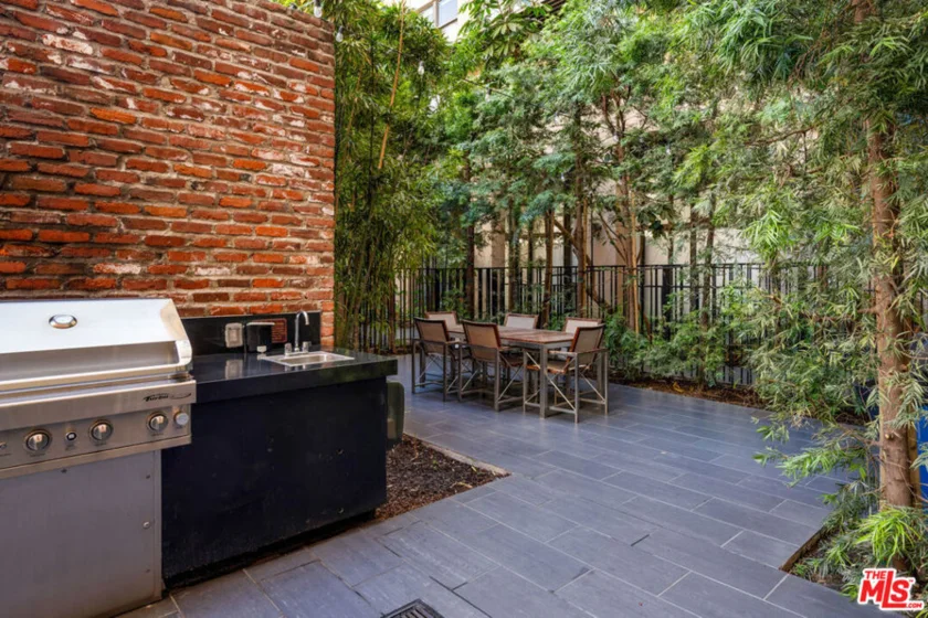 460 S Spring Street #205 photo 3