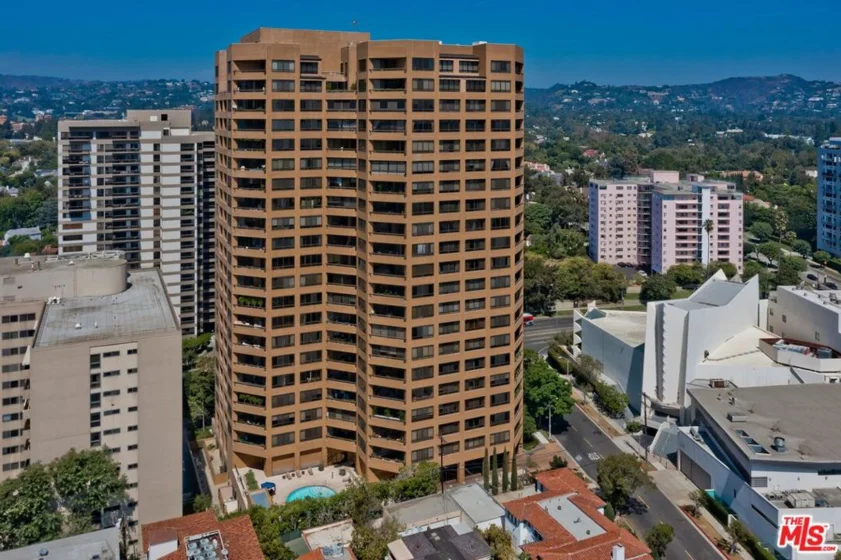 10430 Wilshire Boulevard #503 photo 1