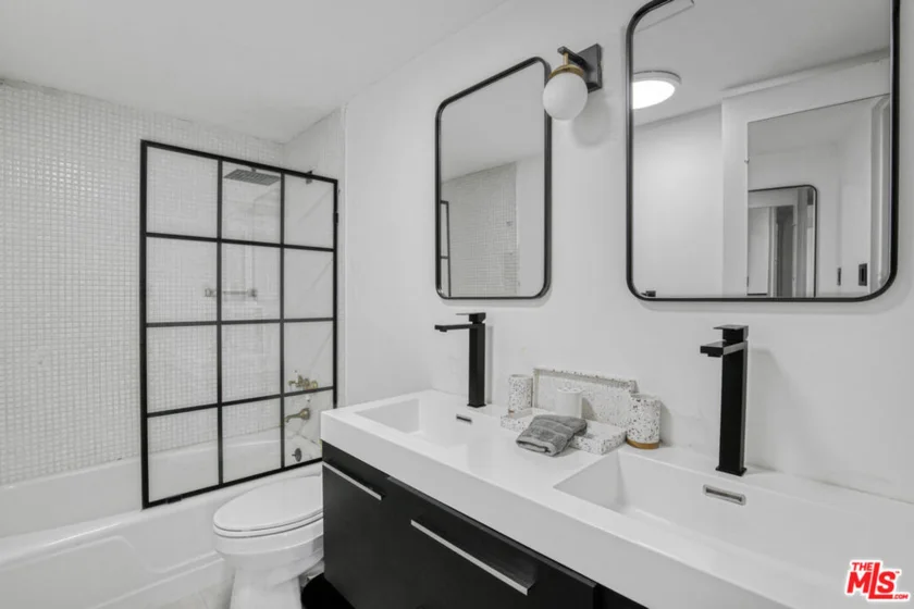 10433 Wilshire Boulevard #808 photo 15