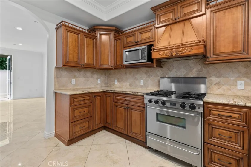 333 Milford Street #105 photo 25
