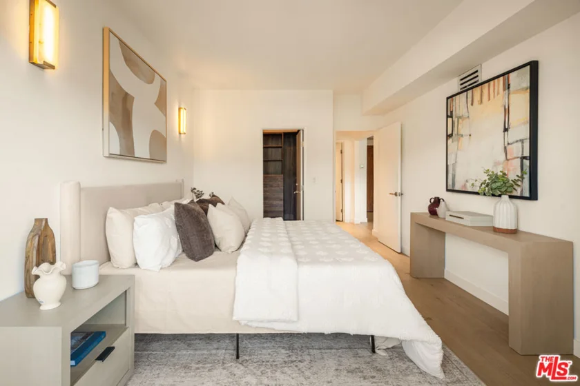 838 N Doheny Drive #1204 photo 15