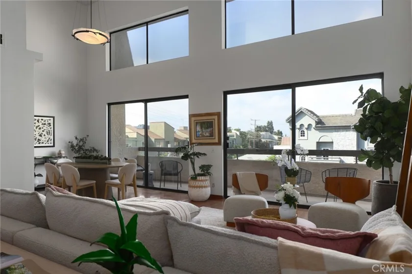 1432 Camden #301 photo 3