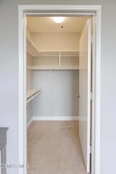 5350 White Oak Avenue #105 photo 36