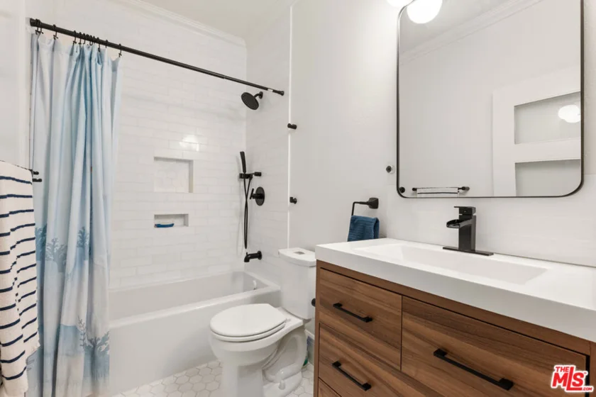 5350 Sepulveda Boulevard #7 photo 6