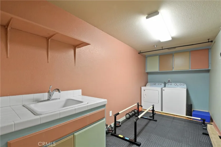 1158 W 11th Street #J photo 27
