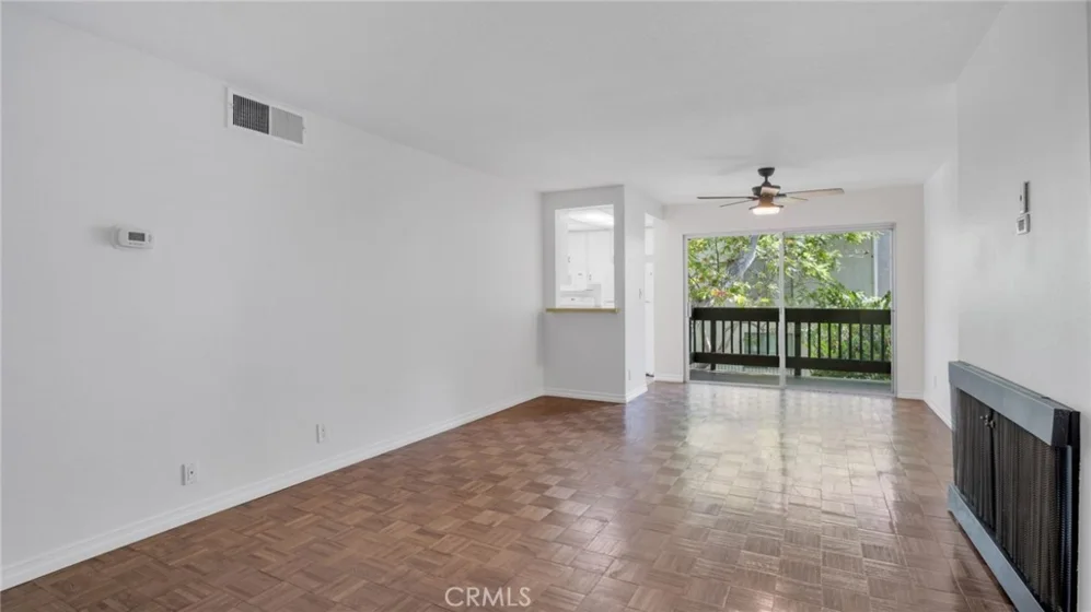 9214 Summertime Lane photo 4