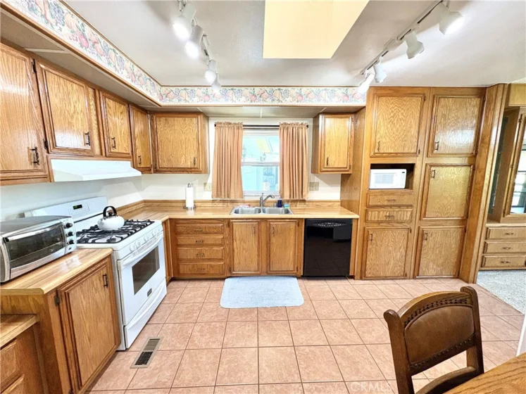 28790 Via Del Sol photo 14