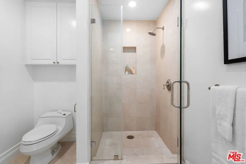 11847 Gorham Avenue #406 photo 21