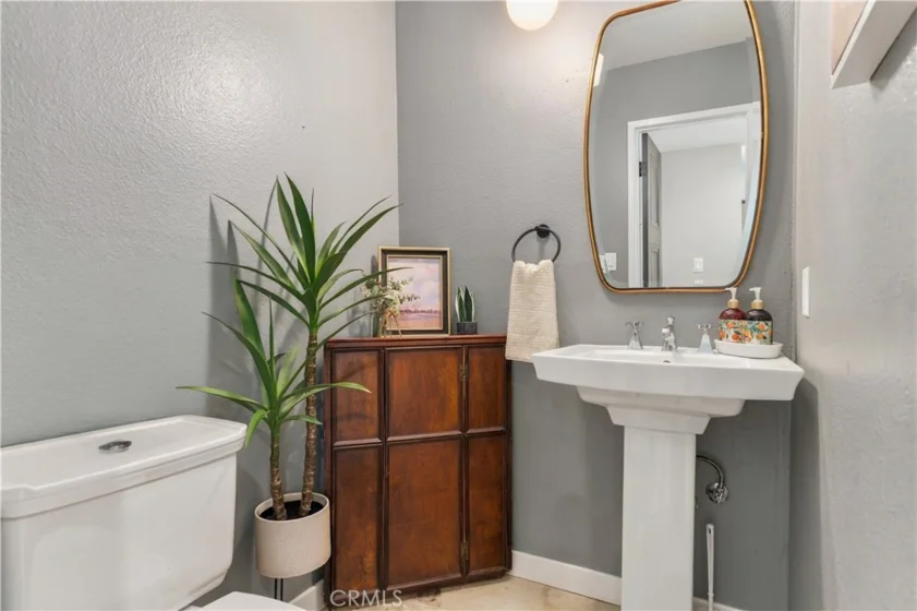 15207 Magnolia Boulevard #119 photo 13