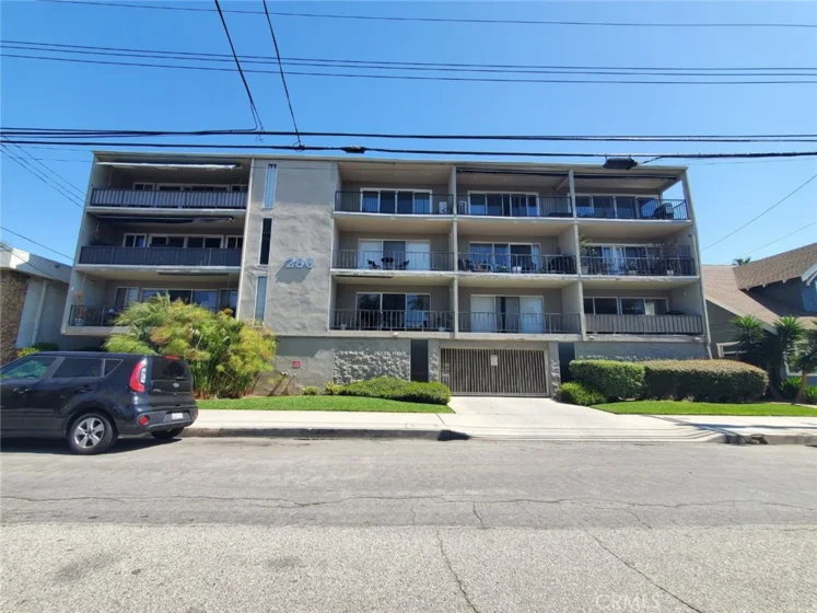 280 Molino Avenue #203 photo 1
