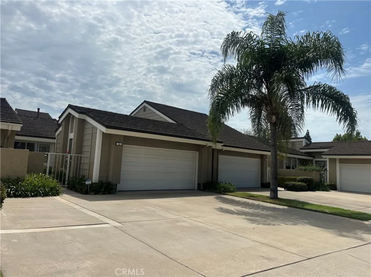 11 Beechwood photo 1