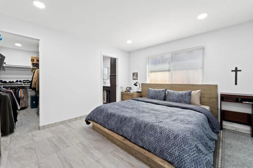 196 W Park Avenue #1 photo 14