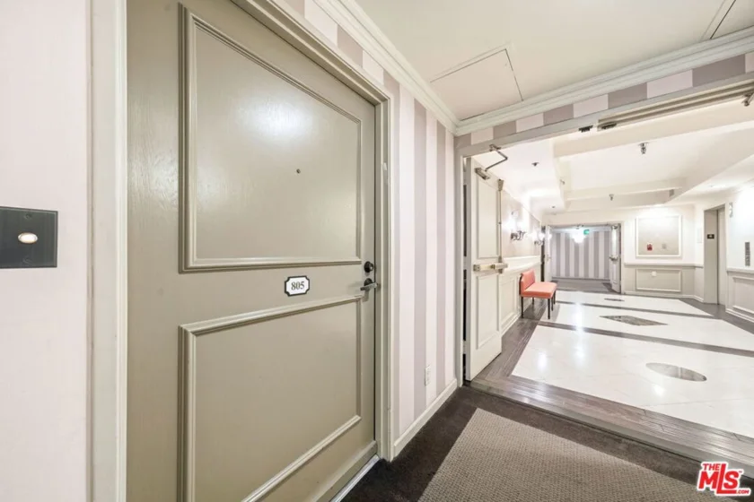 10660 Wilshire Boulevard #805 photo 16