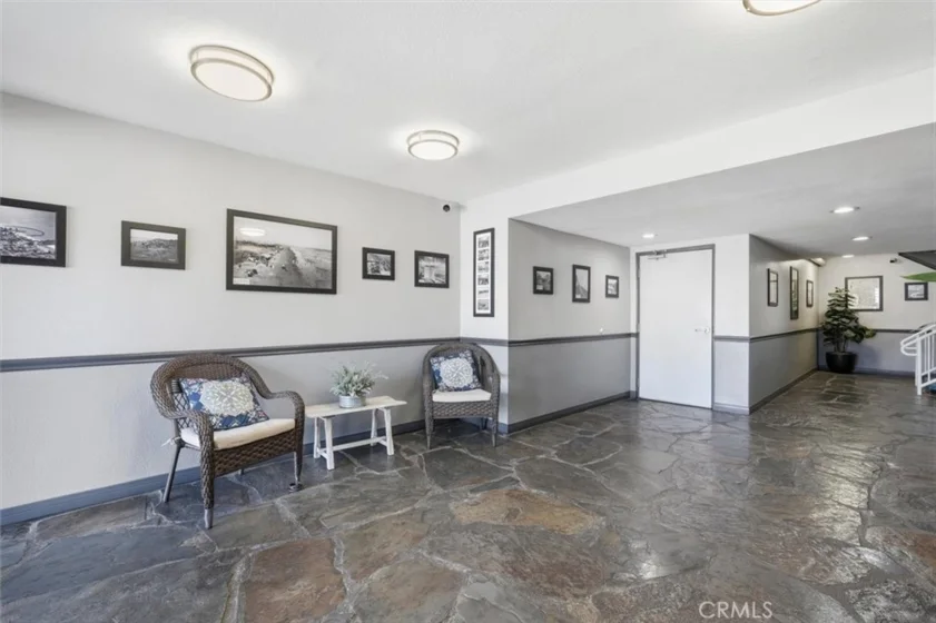 1355 Loma Avenue #310 photo 35