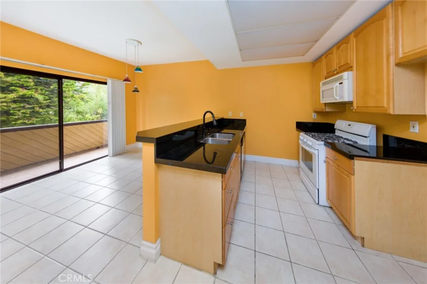 13819 Burbank Boulevard #7 photo 7