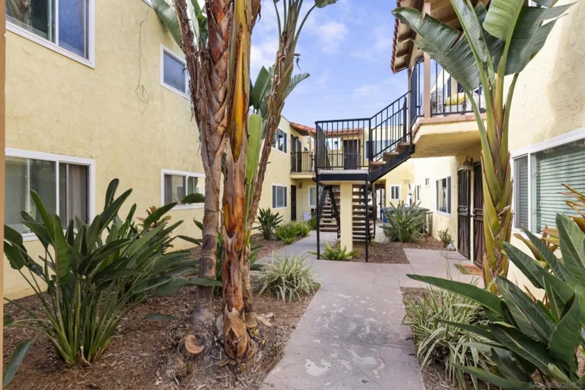 4950 Coronado #2 photo 26