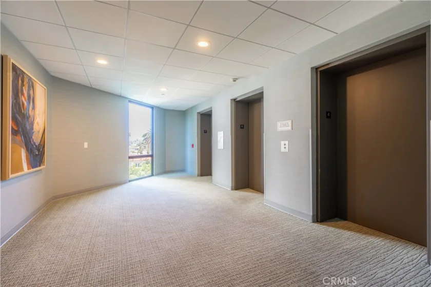 1310 E Ocean #401 photo 68