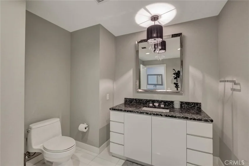 900 W Olympic Boulevard #45F photo 4