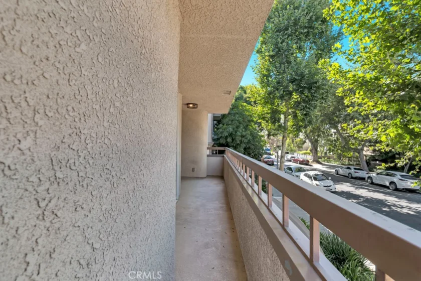 14530 Benefit Street #102 photo 20