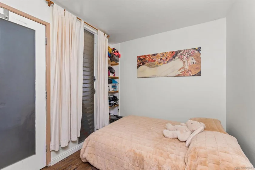 2510 Torrey Pines Road #320 photo 10
