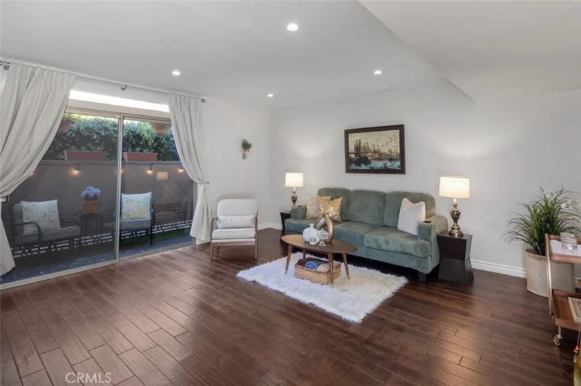 10396 Almayo Avenue #1 photo 19