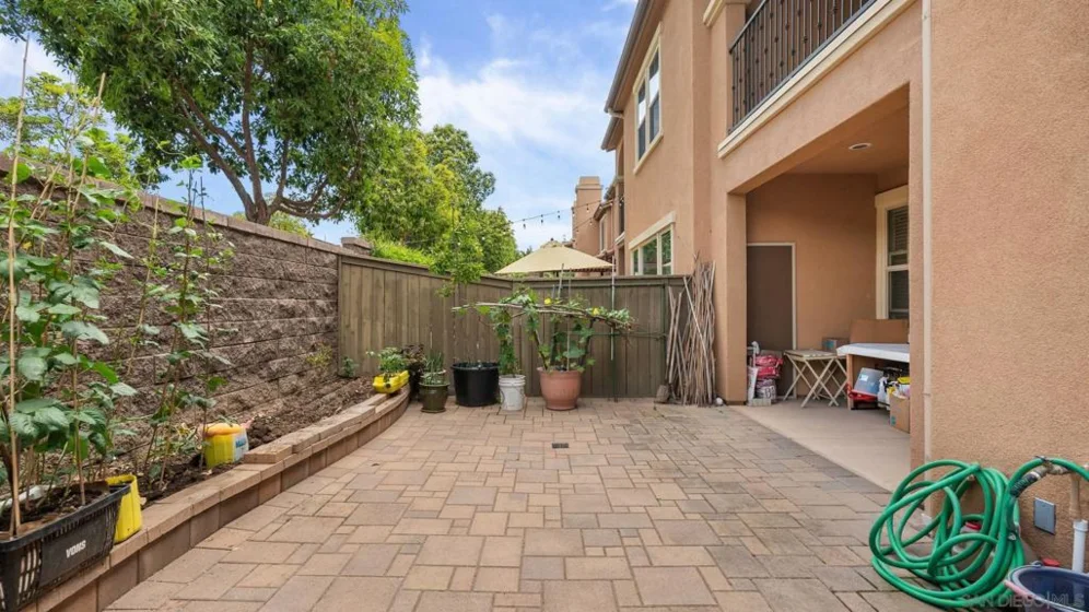8522 Old Stonefield Chase photo 3