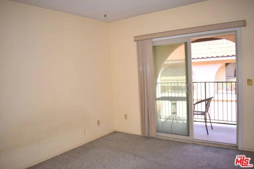 1711 Grismer Avenue #63 photo 16
