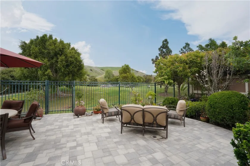 27791 Paseo Del Sol photo 1