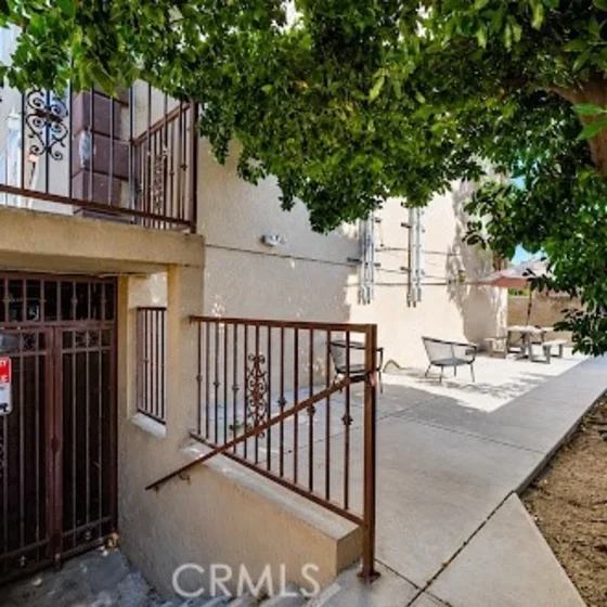 14618 Gilmore Street #16 photo 21