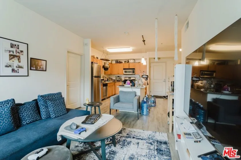 100 S Alameda Street #204 photo 25