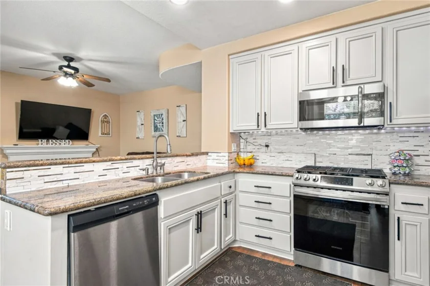 32119 Corte Soledad photo 16