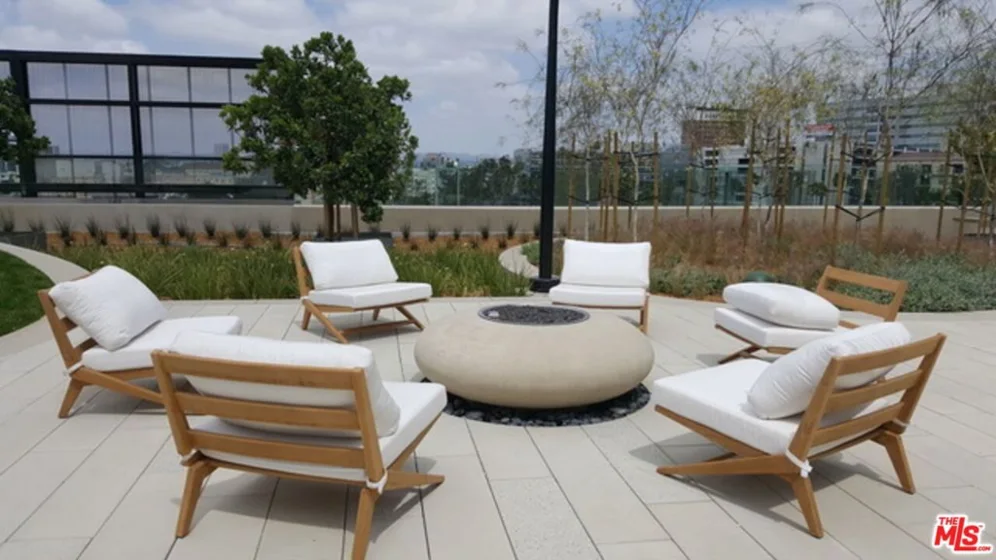 889 Francisco Street #2503 photo 6