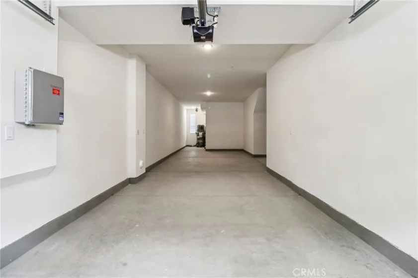 407 Lotus Drive photo 25