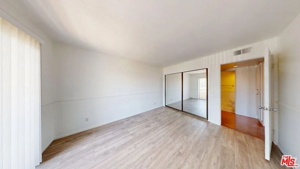 8710 Independence Avenue #301 photo 30