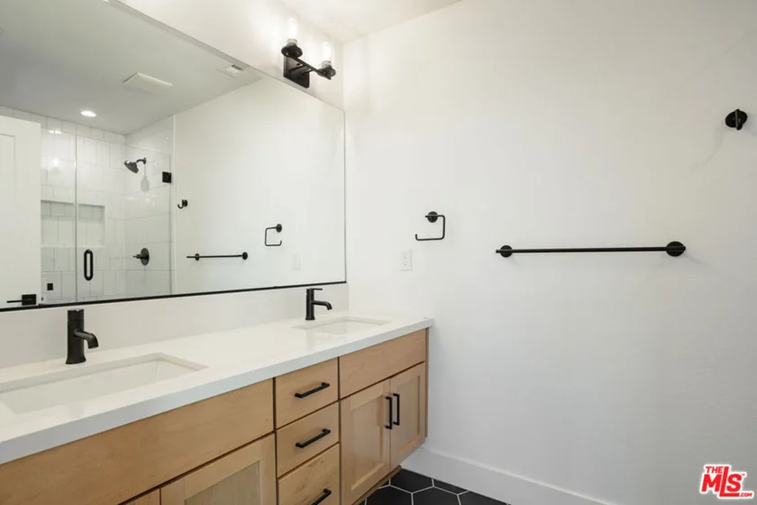 11222 W Lyon Lane #10 photo 18