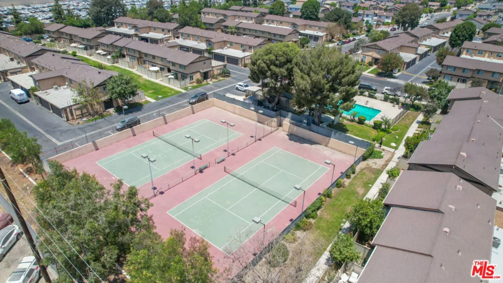 12334 Runnymede Street #5 photo 16