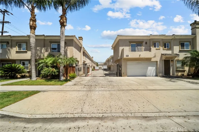 7132 Farralone #205 photo 1