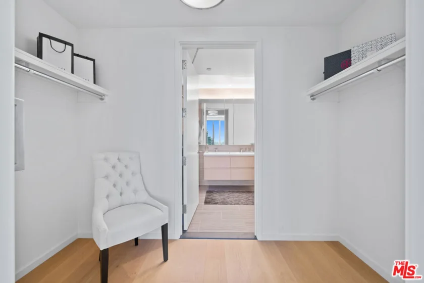 877 Francisco Street #2309 photo 6