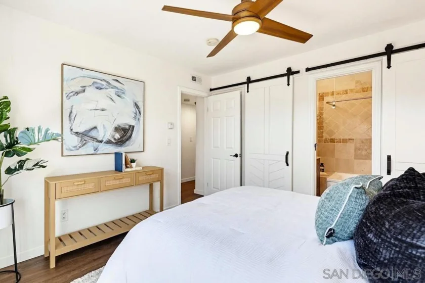 3562 Marlborough Avenue #4 photo 22