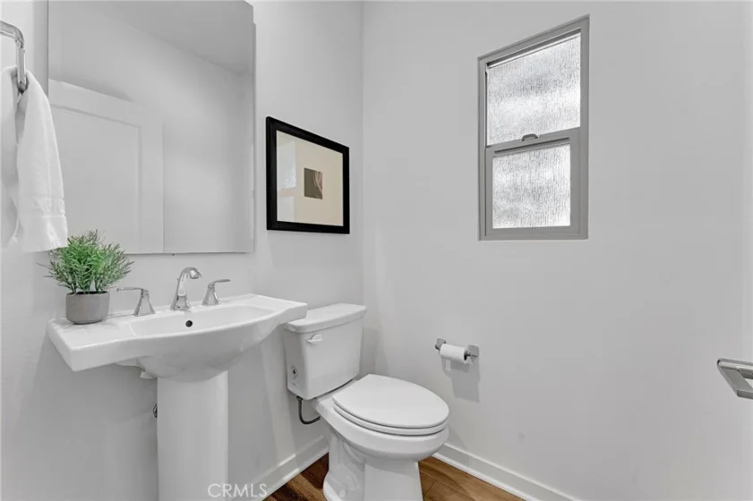 105 Elkhorn photo 6