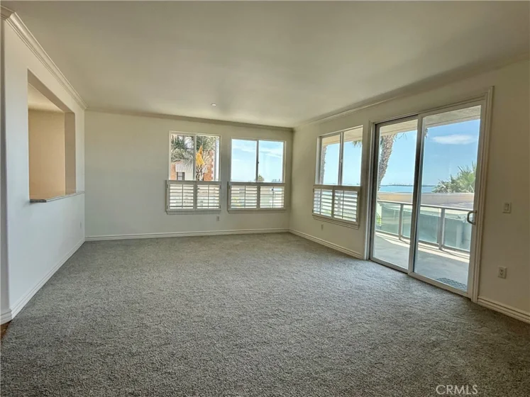 1000 E Ocean Boulevard #416 photo 3